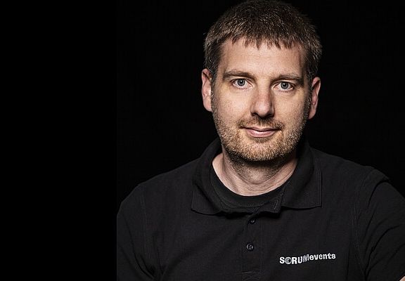 Simon Flossmann-740-400