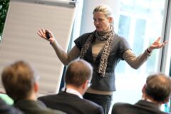 Uta Kapp Referentin für den PSPO Kurs erklärt die Aufgaben eines Professional Scrum Product Owners